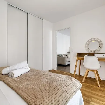 Apartamento Zenbnb - Rova - 4 Pers - Centre Ville- Wifi
