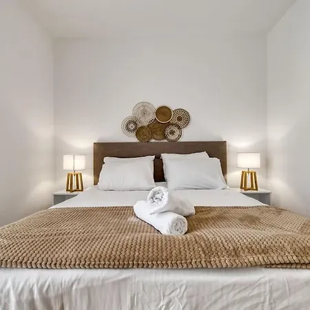 Zenbnb - Rova - 4 Pers - Centre Ville- Wifi *